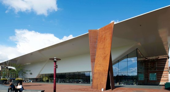 Holland-Composites-composiet-gevel--gevelbekleding-fabrikant-bedrijf-wandpaneel-panelen-facade-wallpanel-composite-structure-building-Stedelijk-Museum-sidewall-overhang