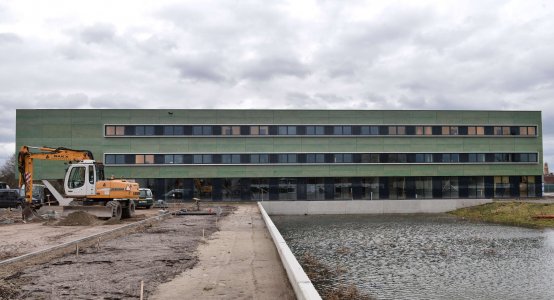 Holland-Composites-Raficlad-composiet-gevel-gevelbeplating-facade-wandpanelen-wallpanels-fassade-Nassaukazerne