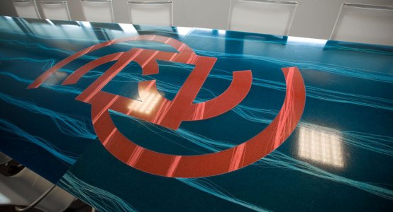 Composite-table-large-with-logo-inlay-meeting-room-manufacturer-company-Holland-Composites
